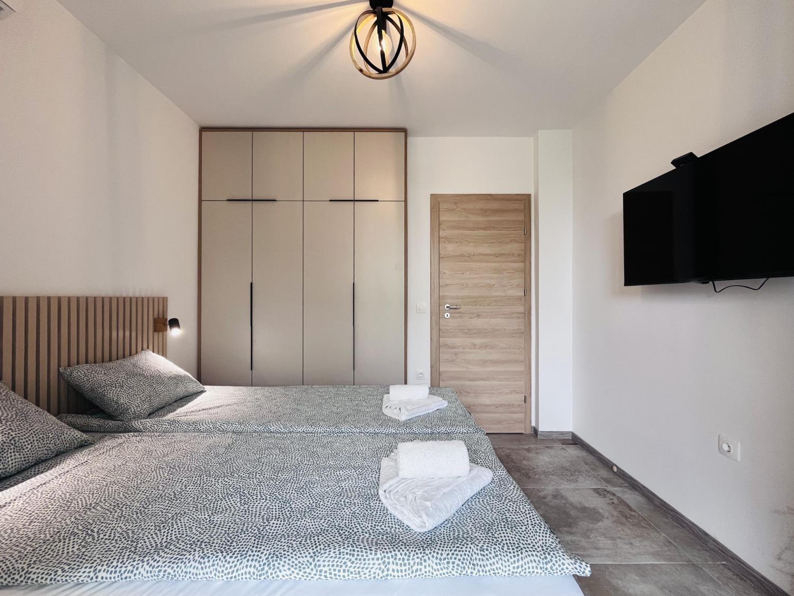EXCLUSIVE St Constantine Suites