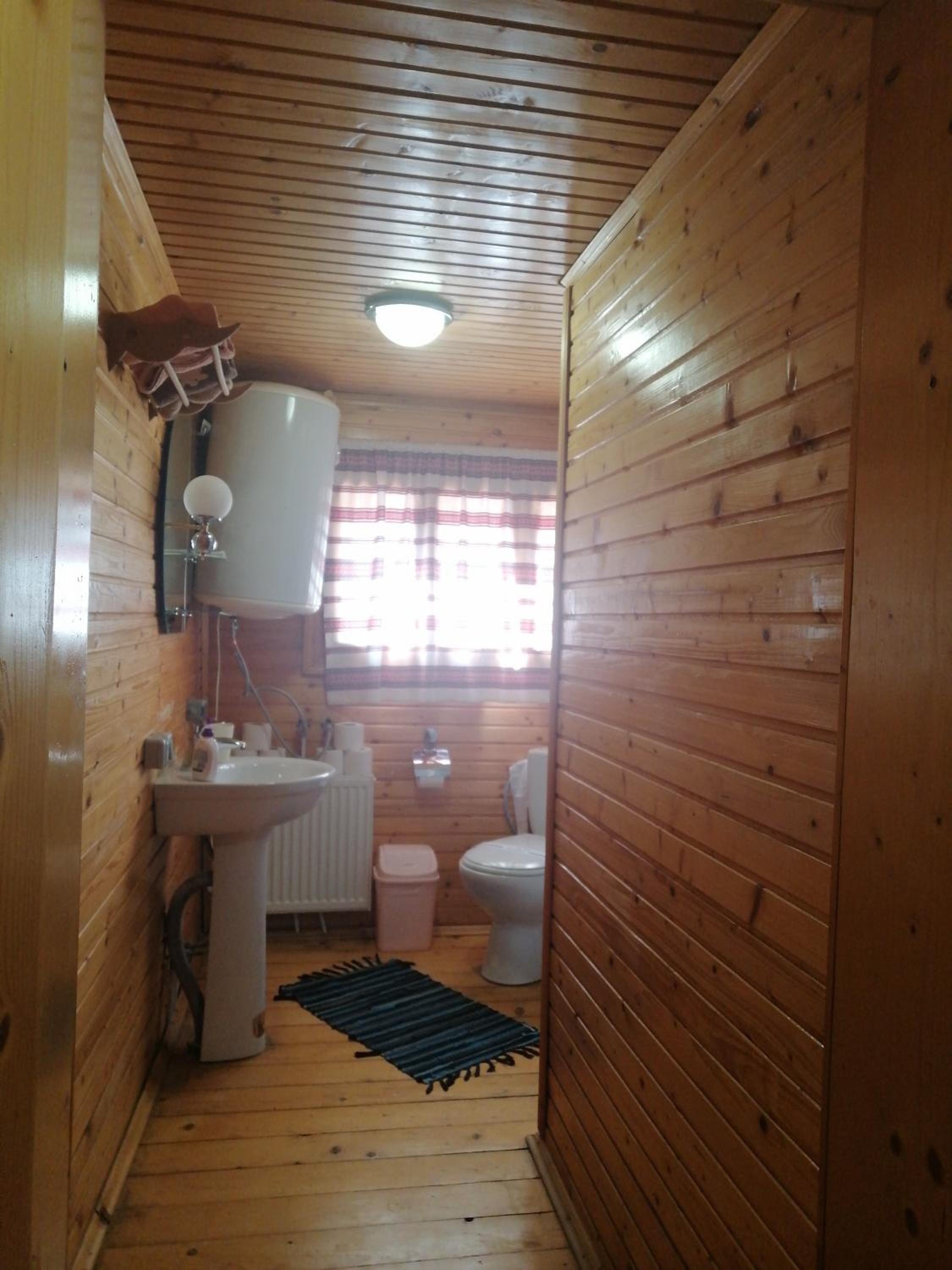 Photo 48