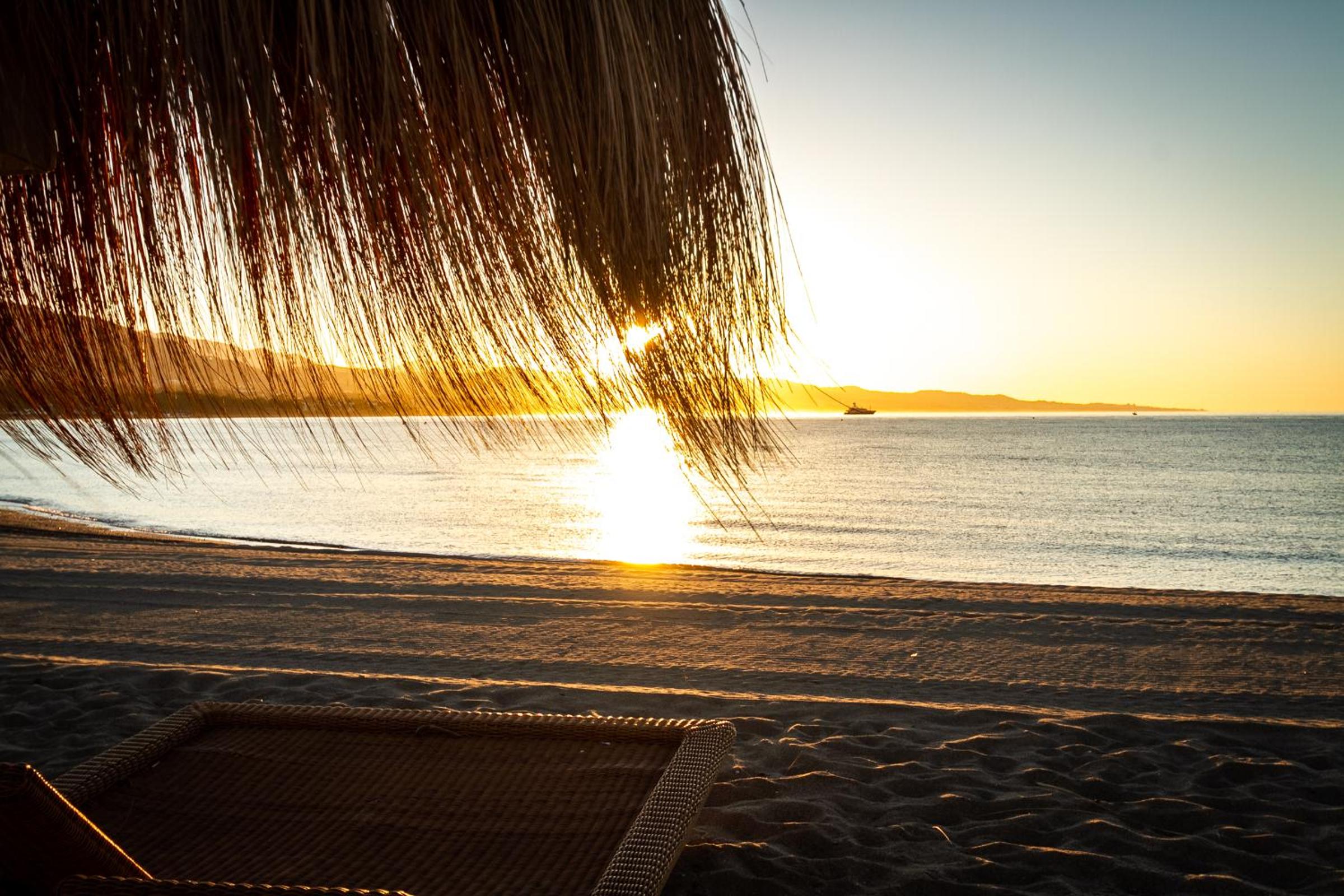 MARBELLA BANUS SUITES - Playas del Duque Beachside Complex