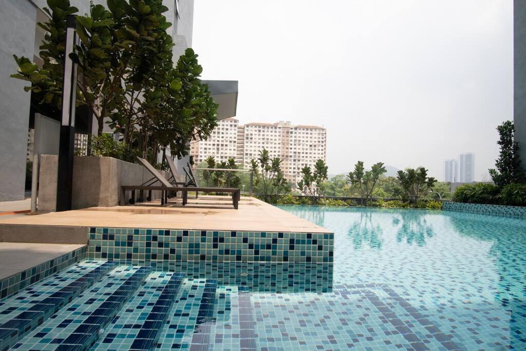 NeuSuite Ampang 4KM to KLCC TRX GleneaglesHospital 3613
