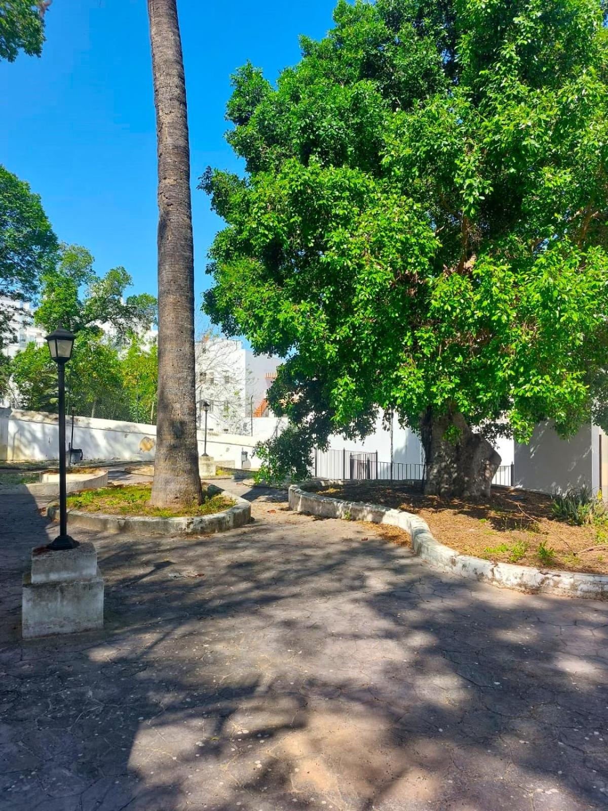 Apartamento Jardines de la Duquesa con garaje