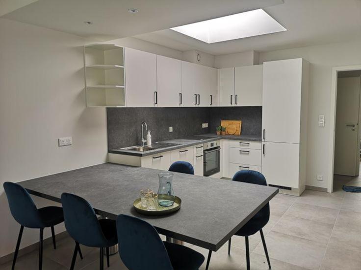 High Standing Suites Premium in Liège