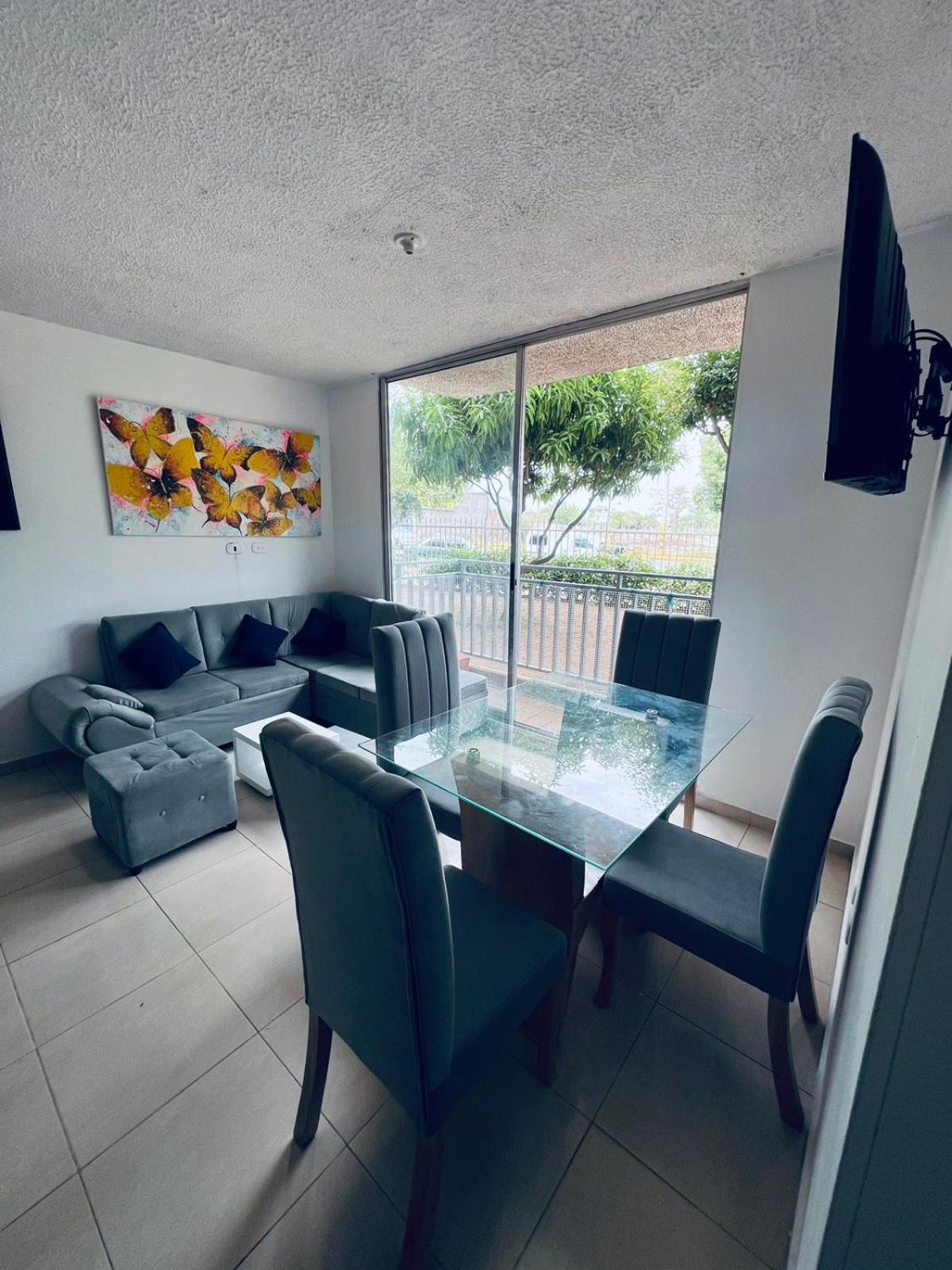 ESTANCIA MINIMA 3 NOCHES APARTAMENTO 3 HABITACIONES - 5 PERSONAS no aire acondicionado