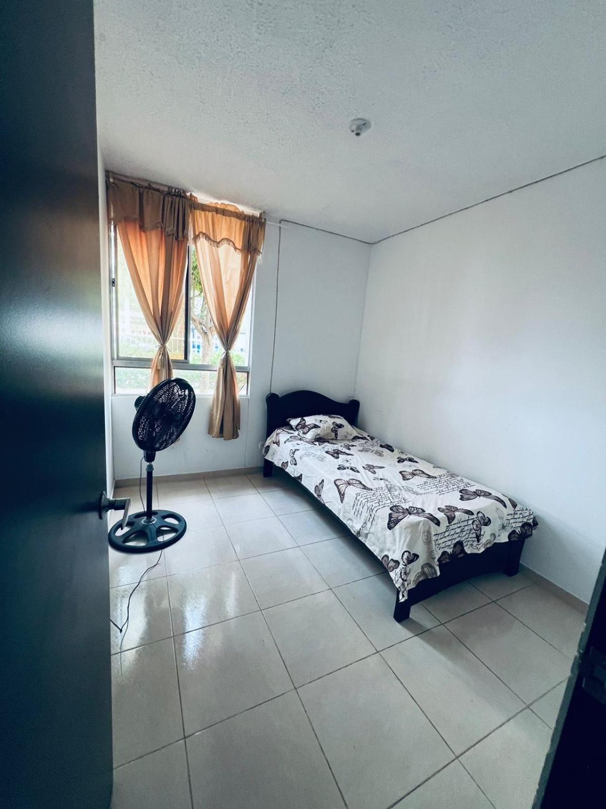 ESTANCIA MINIMA 3 NOCHES APARTAMENTO 3 HABITACIONES - 5 PERSONAS no aire acondicionado