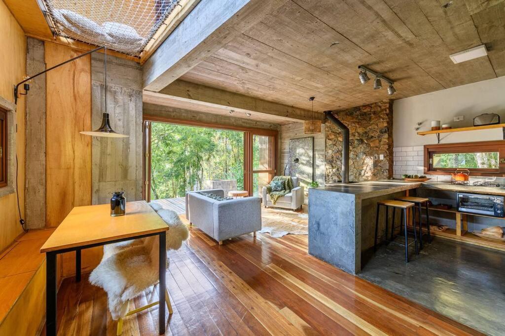 Casa de Piedra - Pousada NaCarapina