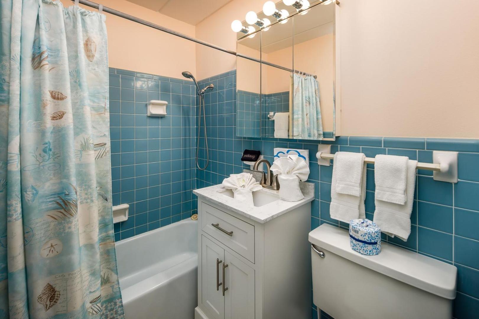 106C - 2BR/1 Bath at Seaspray Condos on Okaloosa Island, Fort Walton Beach, Fl