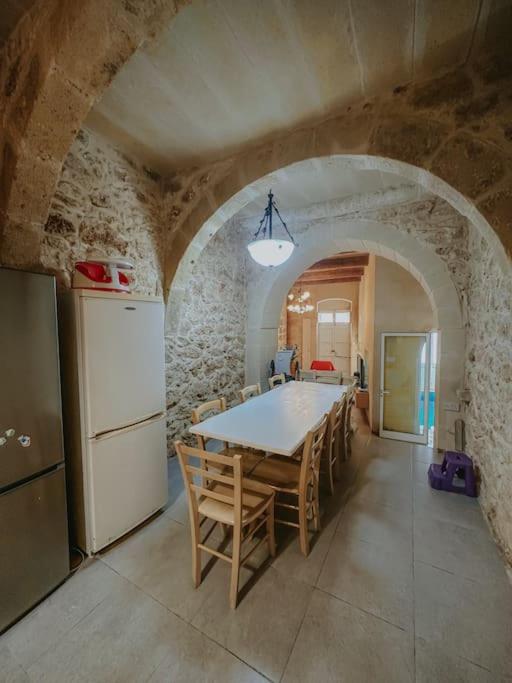 Serenity Wellness Farmhouse With Private Sauna view 3