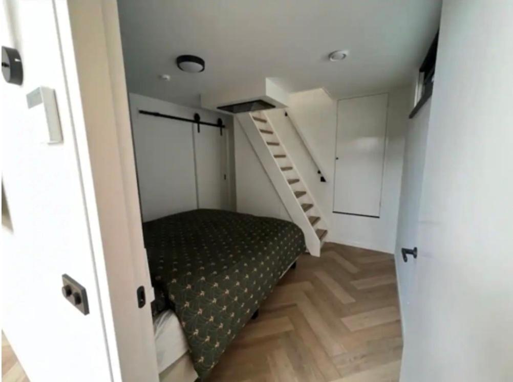 Cozy & Modern Tiny House, photo 3