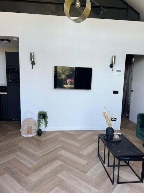 Cozy & Modern Tiny House, photo 8