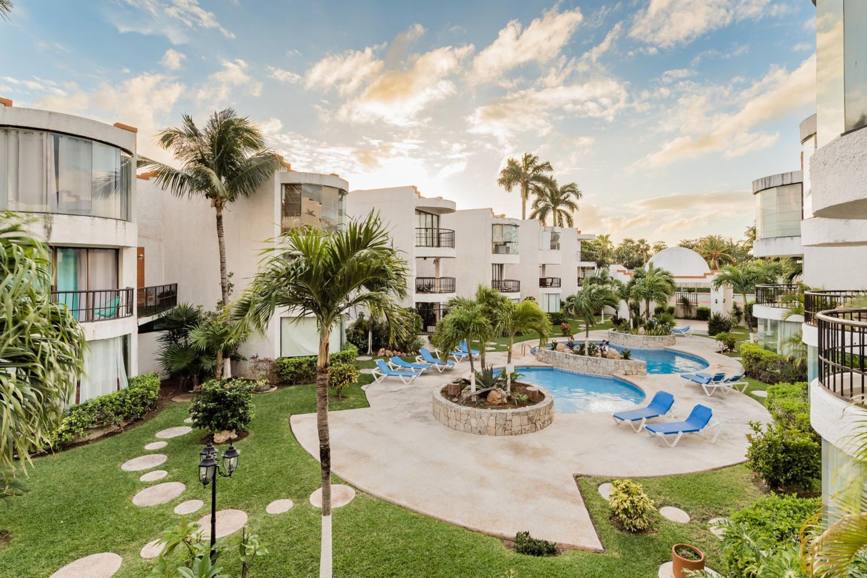 Amazing Villas at Las Cupulas