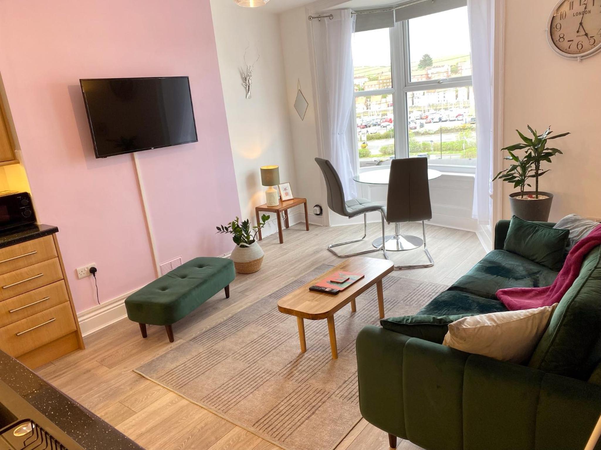 Tideway Apartment with Private Parking Space view 2