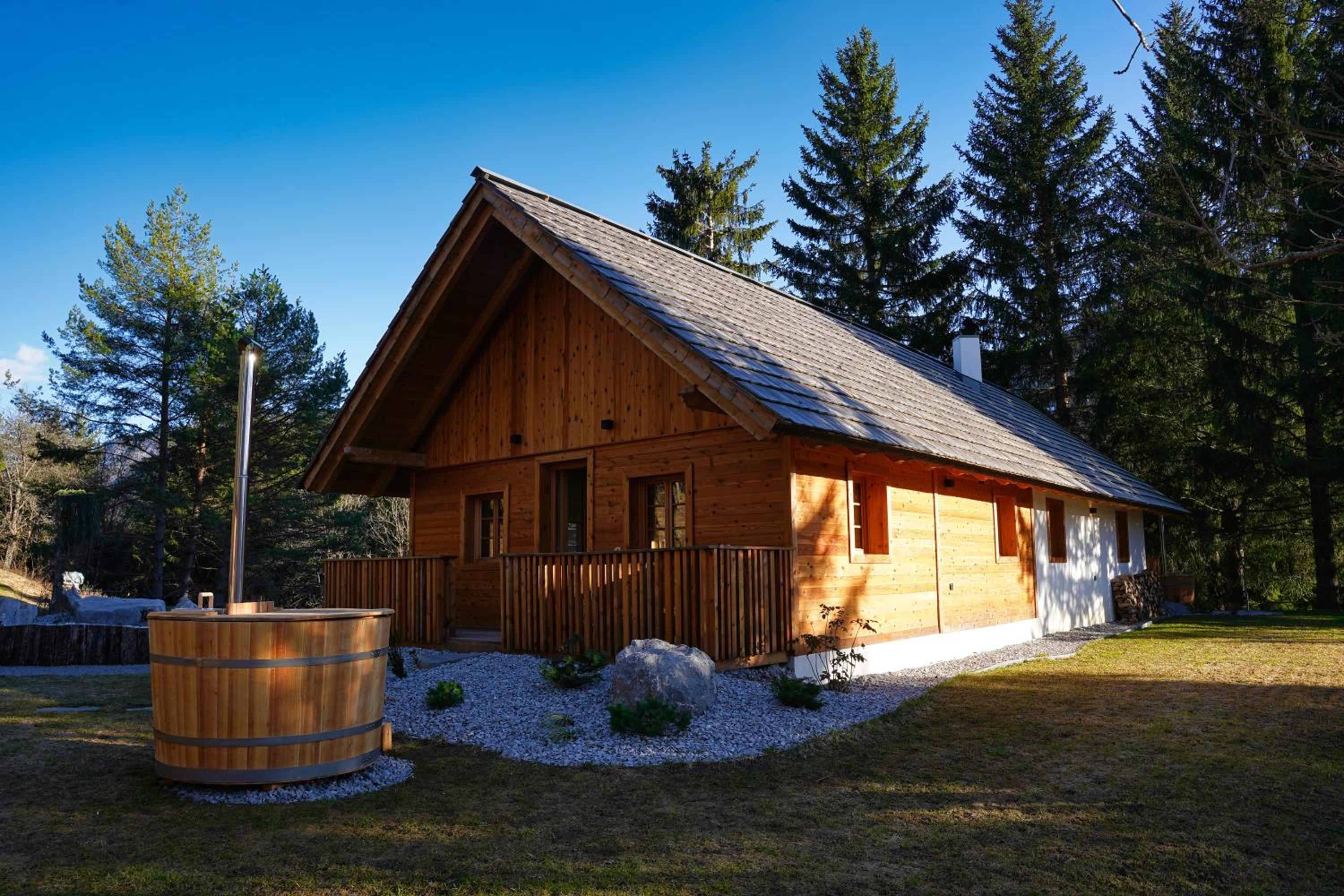 Alpine Retreat Apartments Šurc