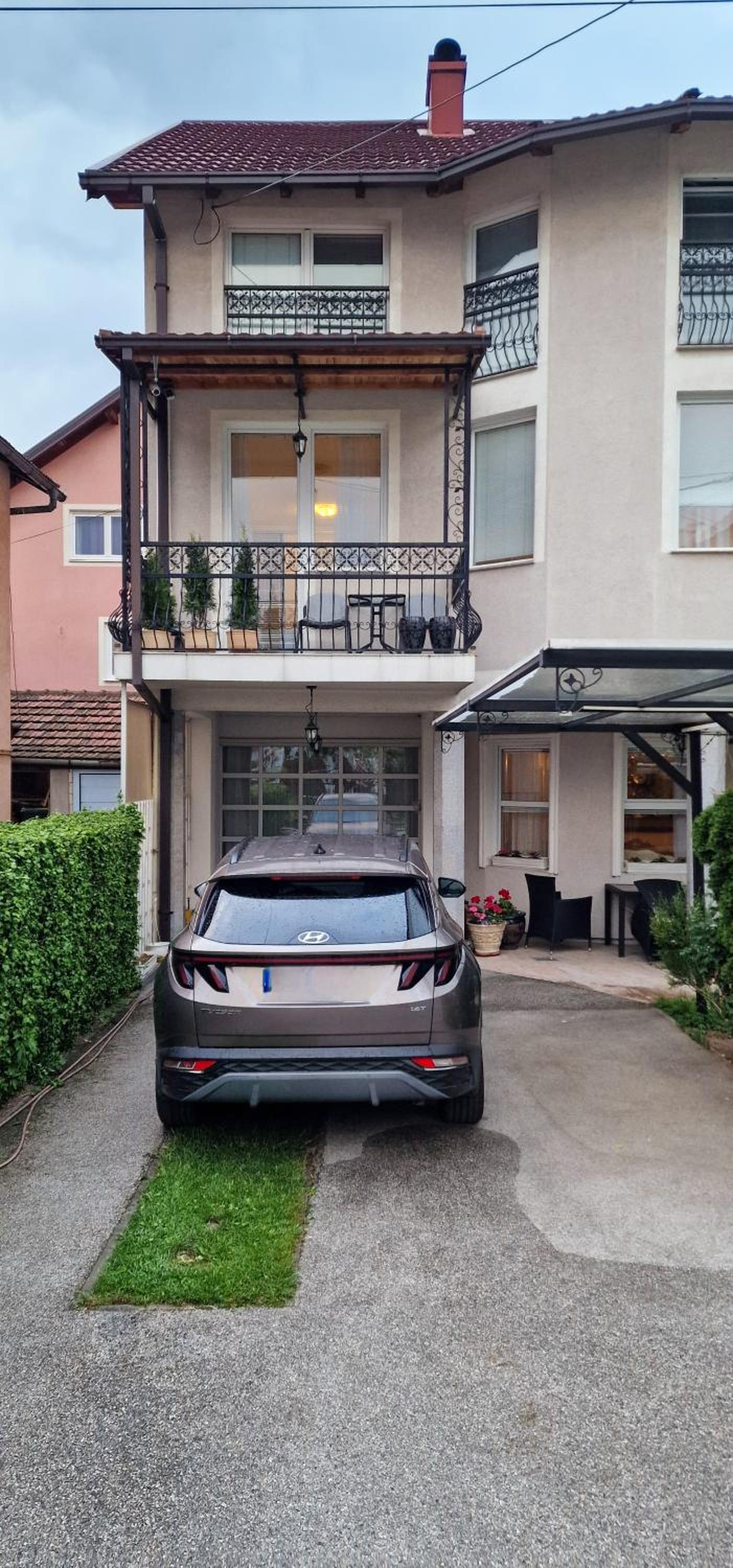 Villa ARS