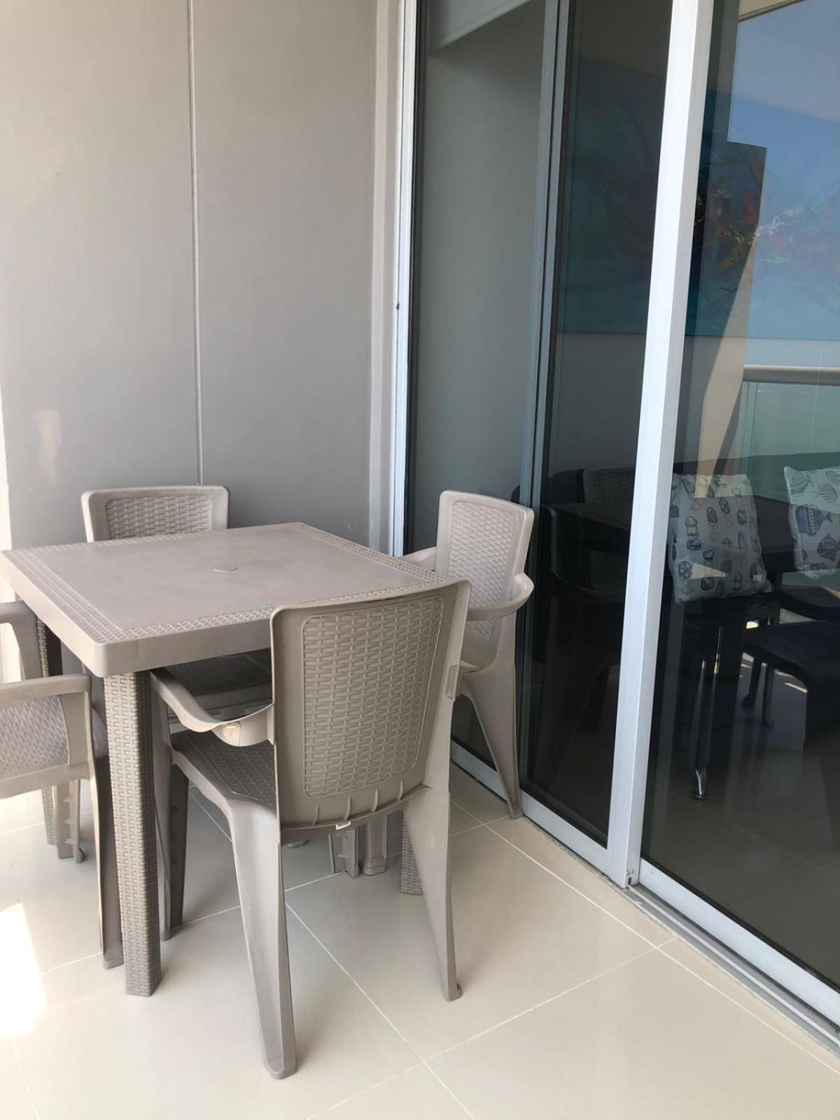 Apartamentos frente al mar en Morros City