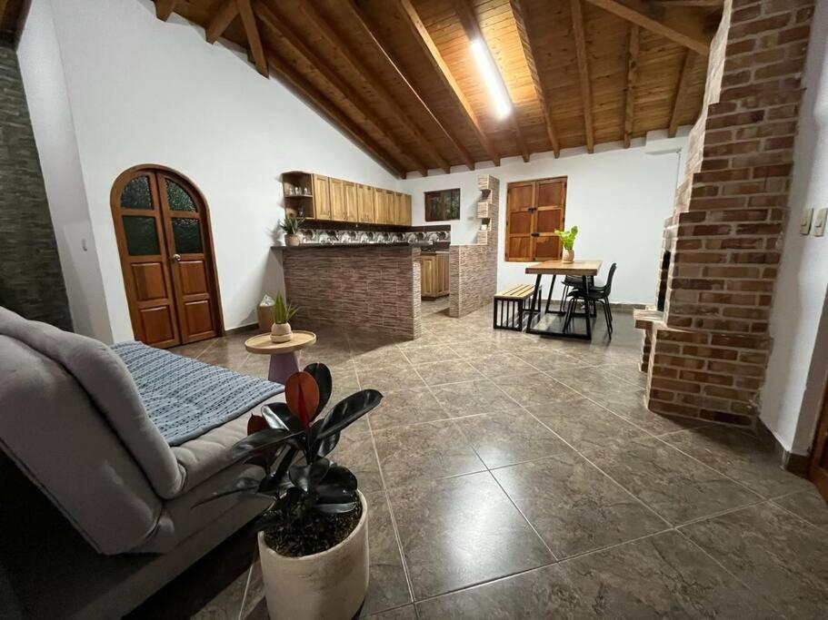 Casa Colibrí