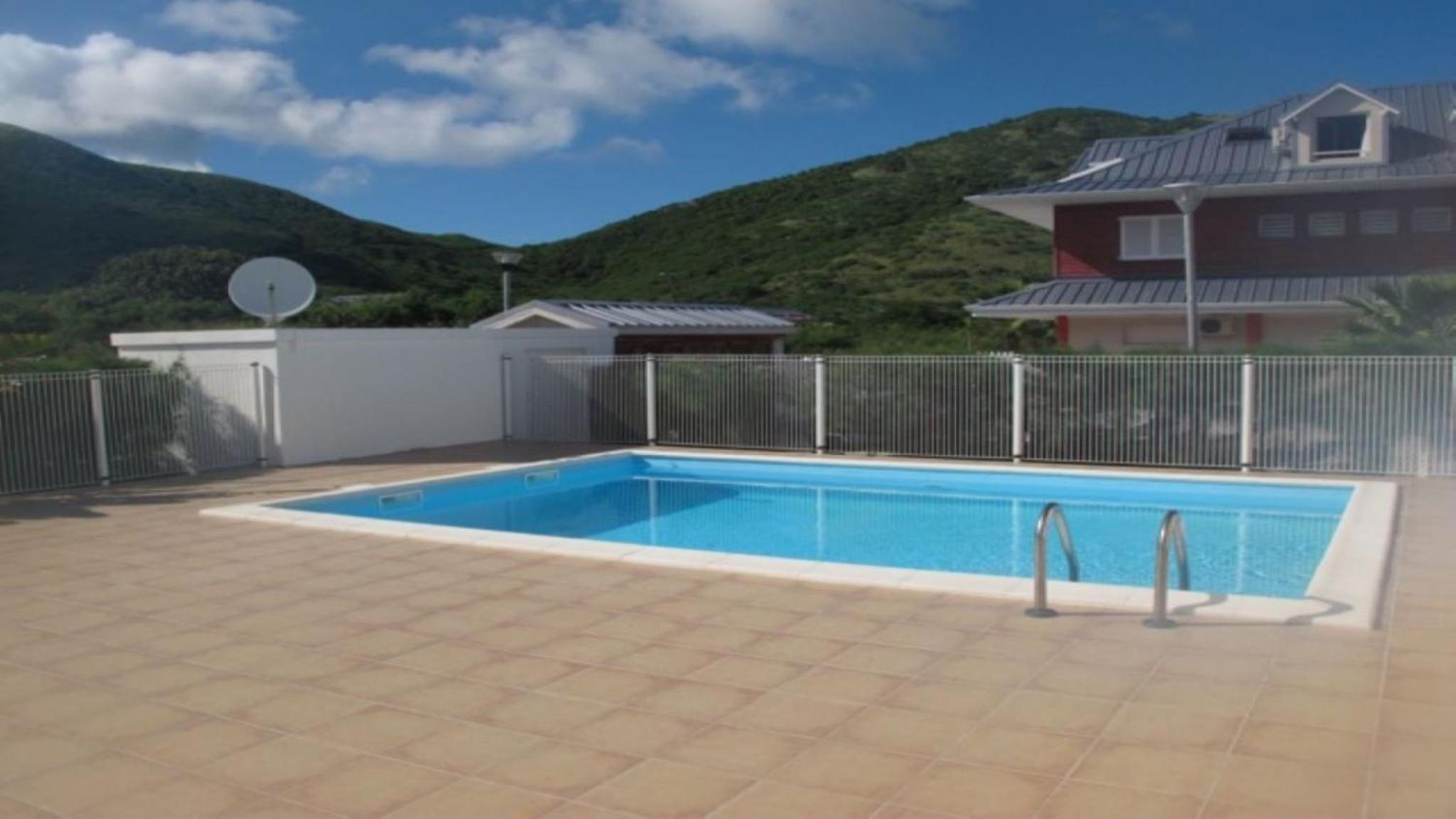 Vue mer - proche Pinel - appartement 4p view 3