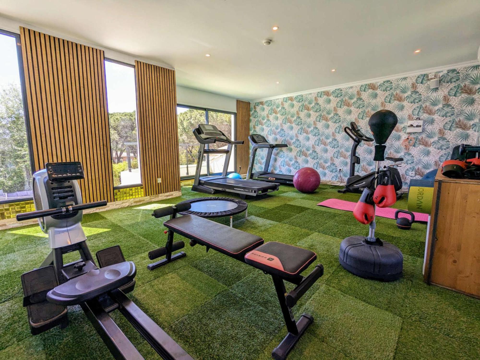 Saint-Raphael Vacations - Le Confidentiel Hotel  SPA - Property Image 3