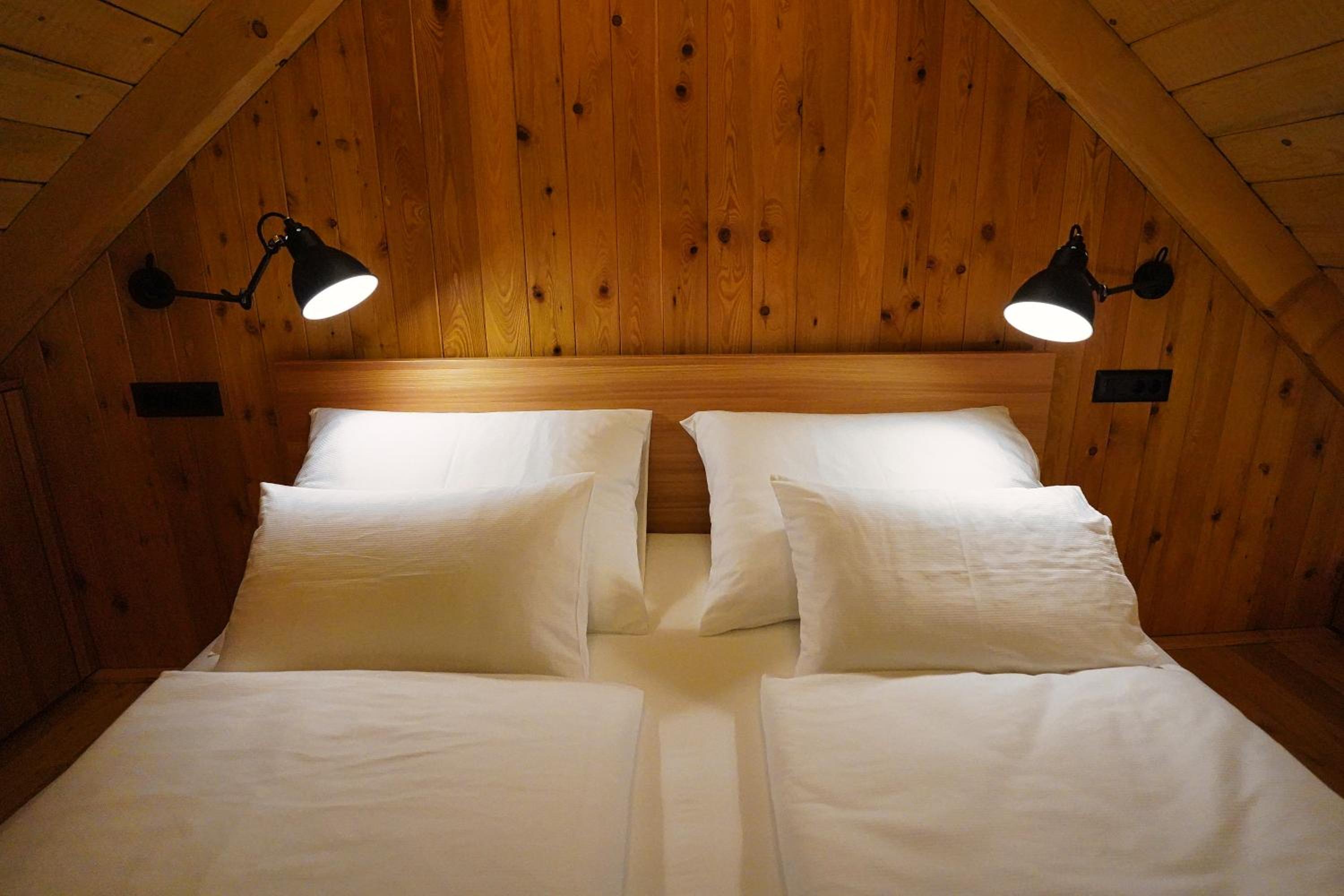 Alpine Retreat Apartments Šurc