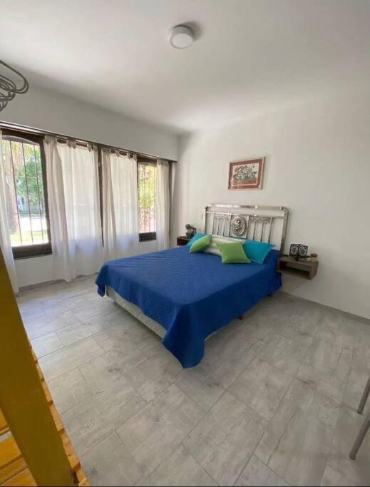 Monoambiente en barrio residencial