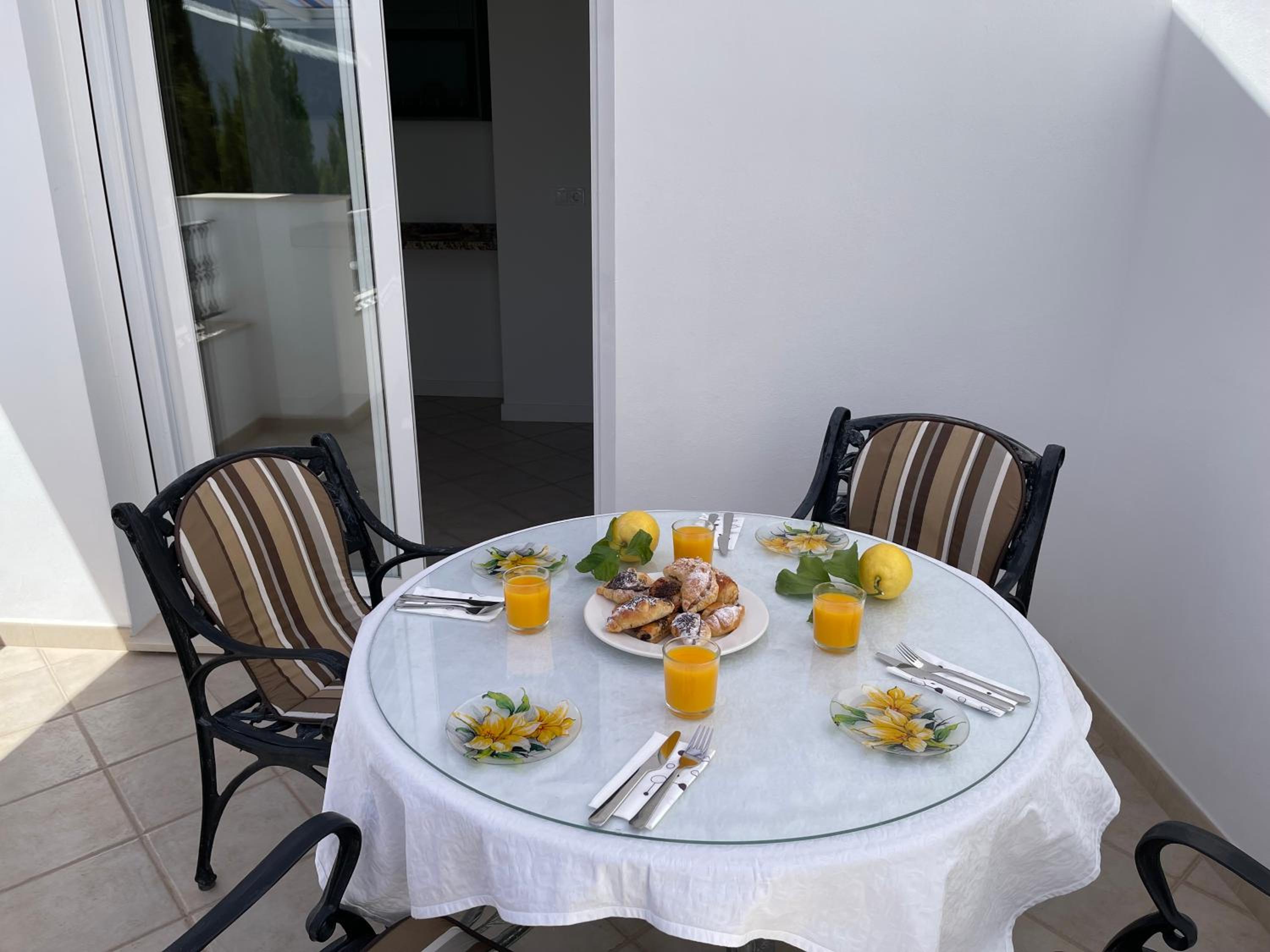 Casa Azahar centrally located 2 bedroom apartment