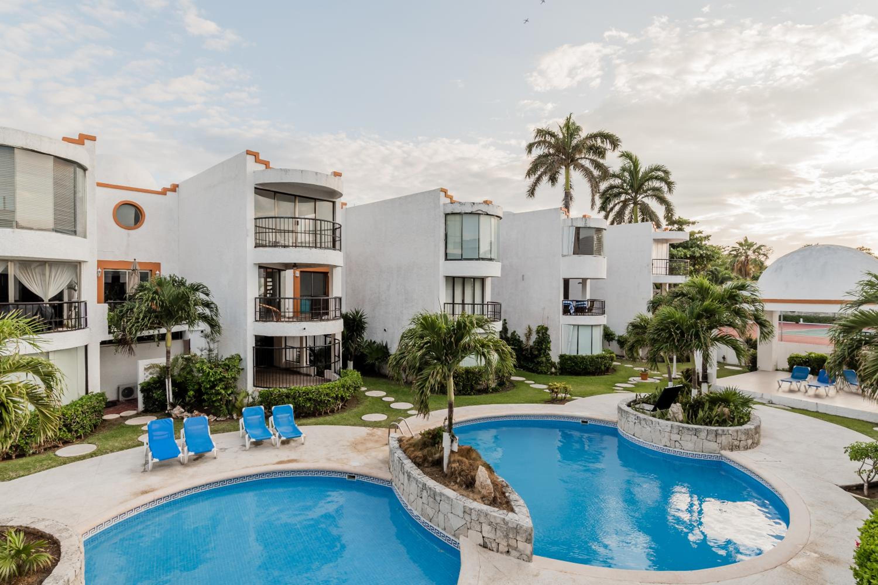 Amazing Villas at Las Cupulas