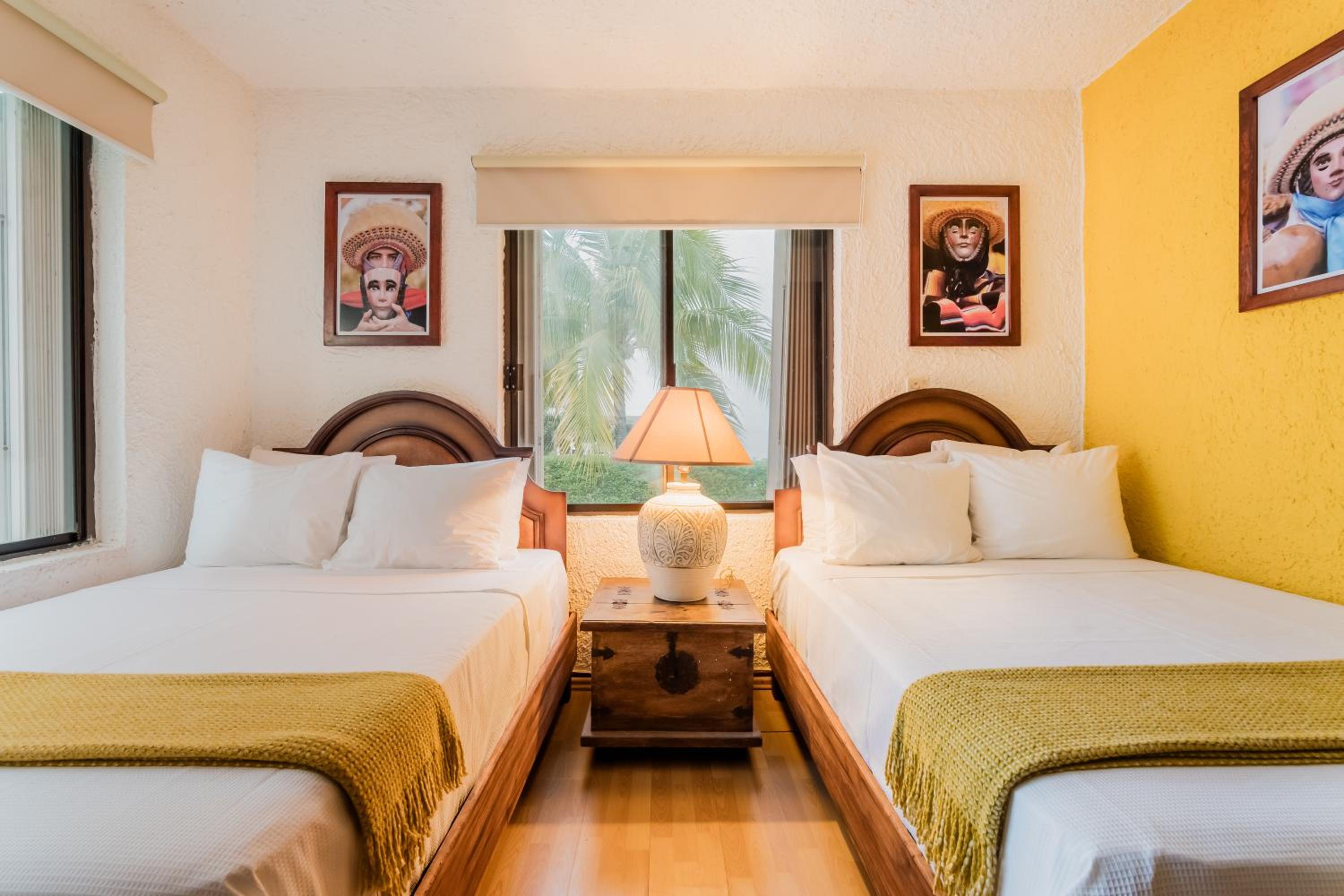 Amazing Villas at Las Cupulas