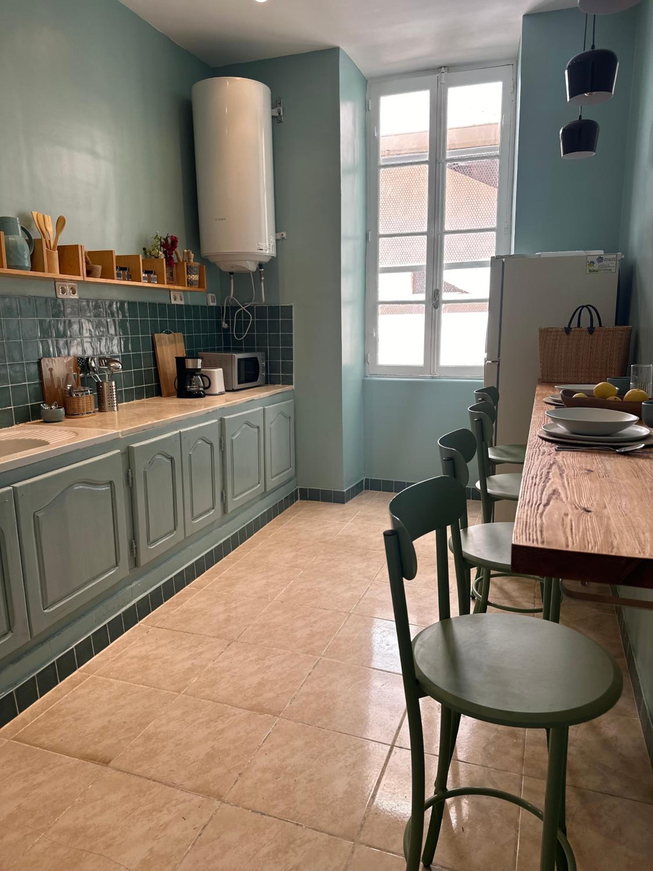 Private rooms in authentic apartment in Old town of Tunis, near Medina view 4