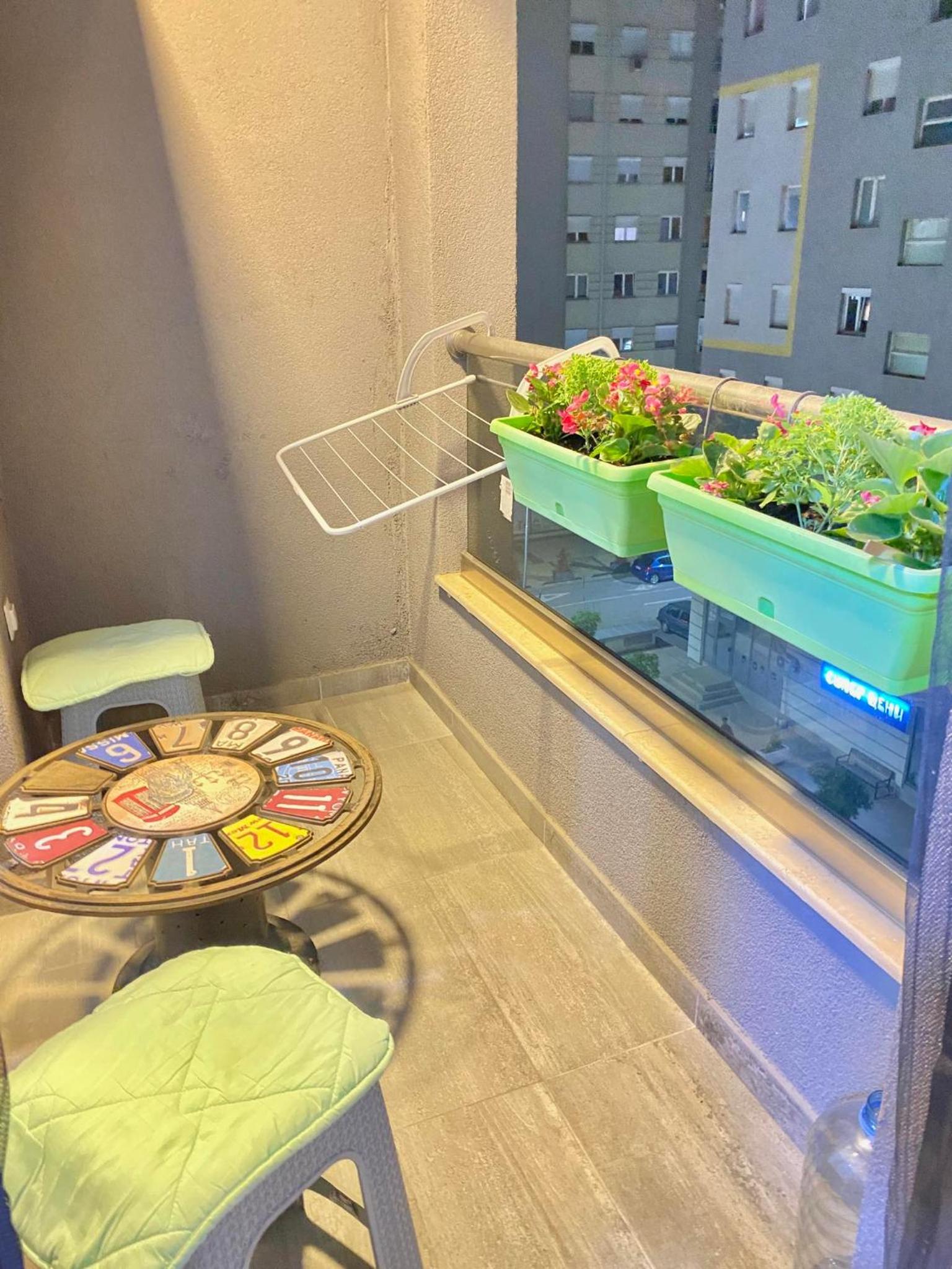 Luka's Apartments