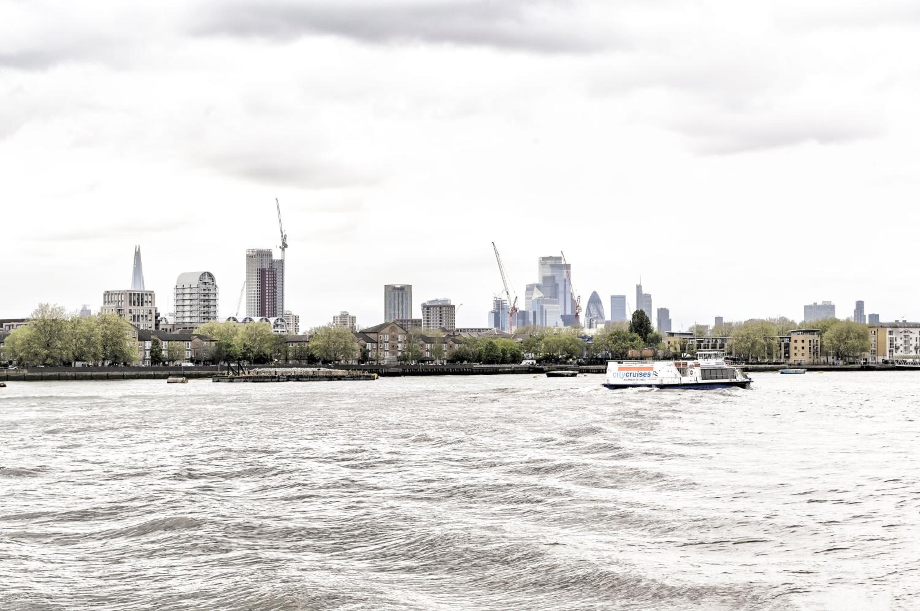 River views from Canary Wharf
