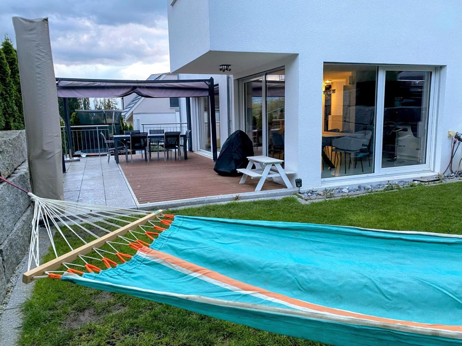 Cozy Escape House - 12 min to Zurich HB - Free Parking