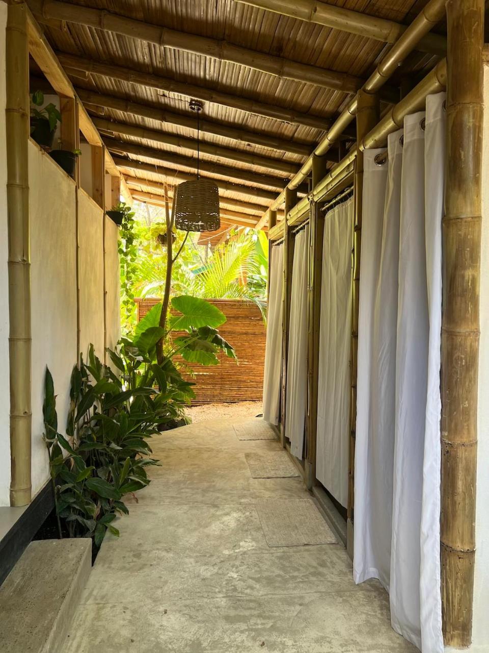 Dream Surf House Santa Teresa (Playa Hermosa)