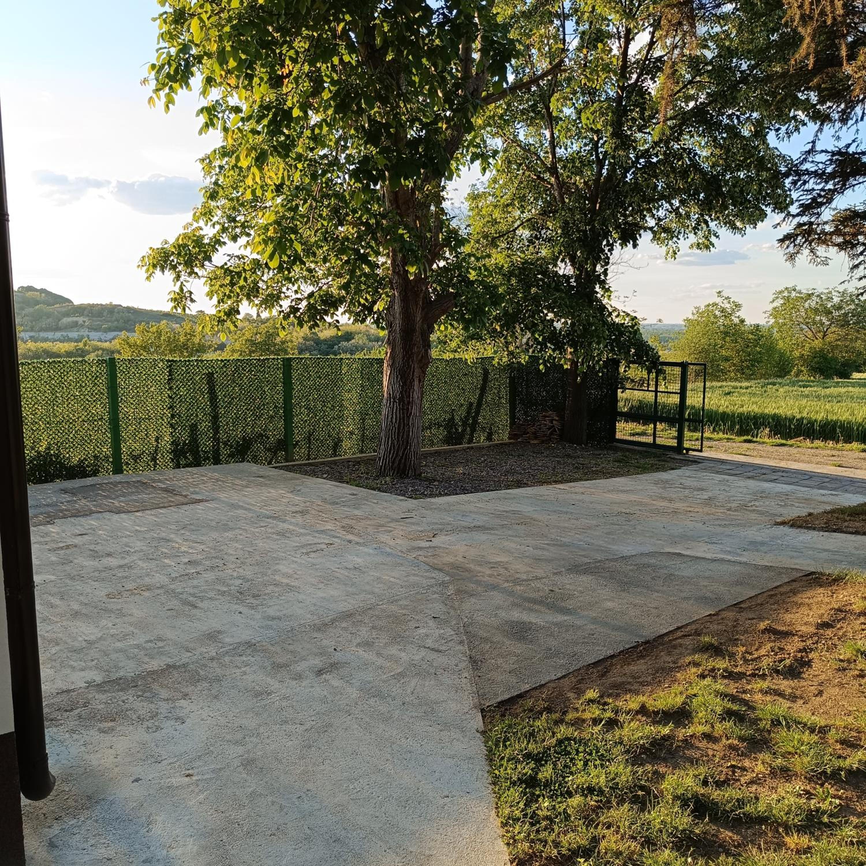 Dumbovo Guest House