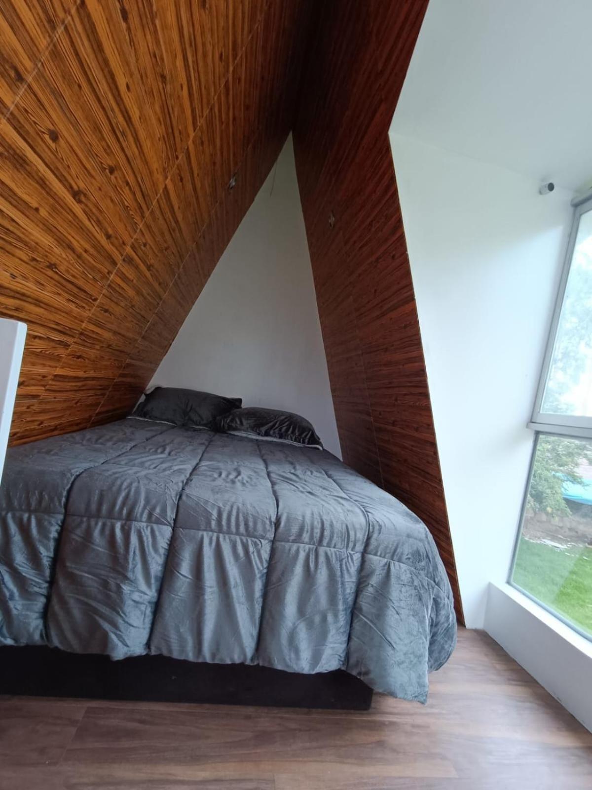 Vallecito Lodge