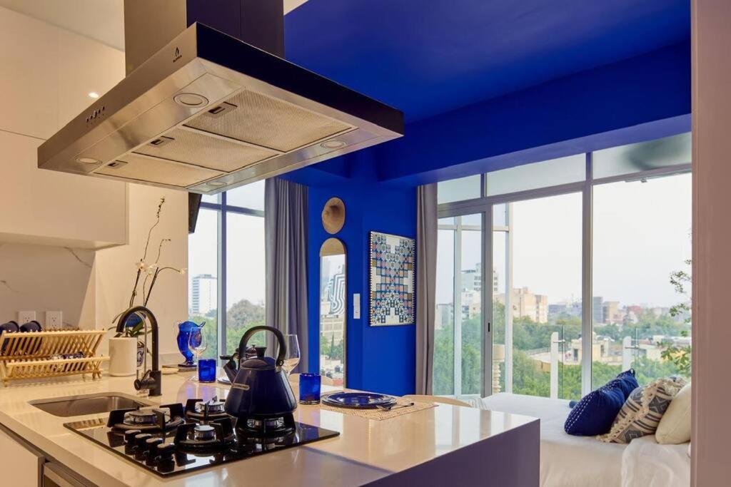 Suite Maximo azul Cibeles AC in front of Contramar photo 2