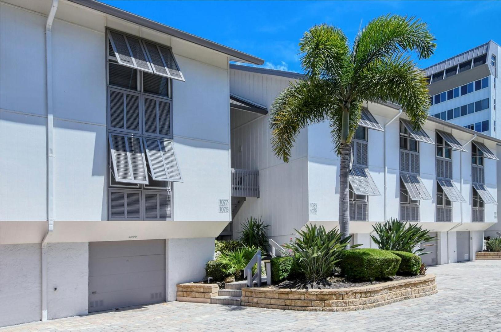 1077 PD Large Garden Oasis Condo view 4