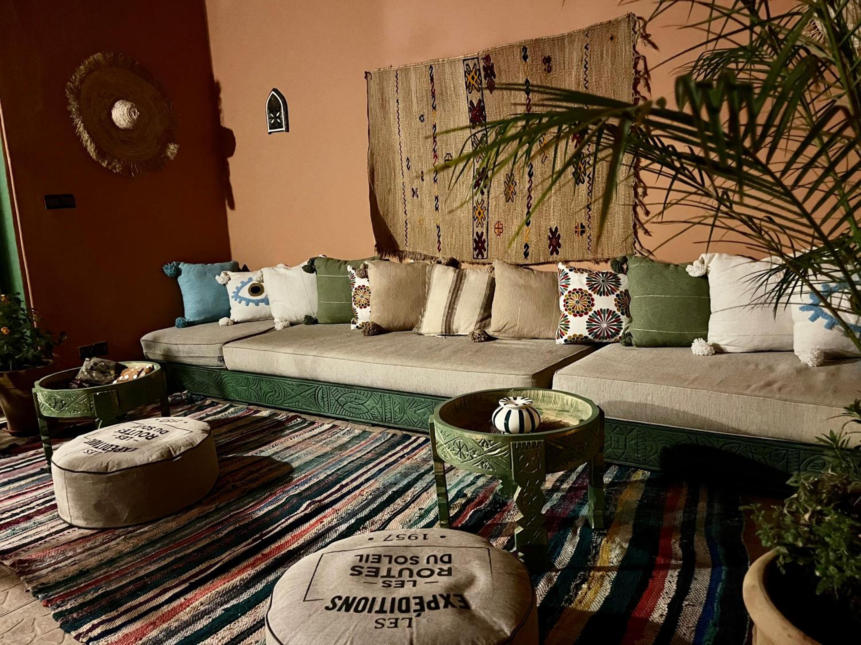 lounge