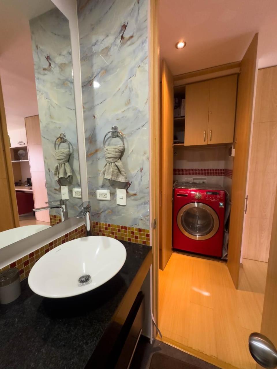Modern Studio Apartment in Chapinero, Bogotá