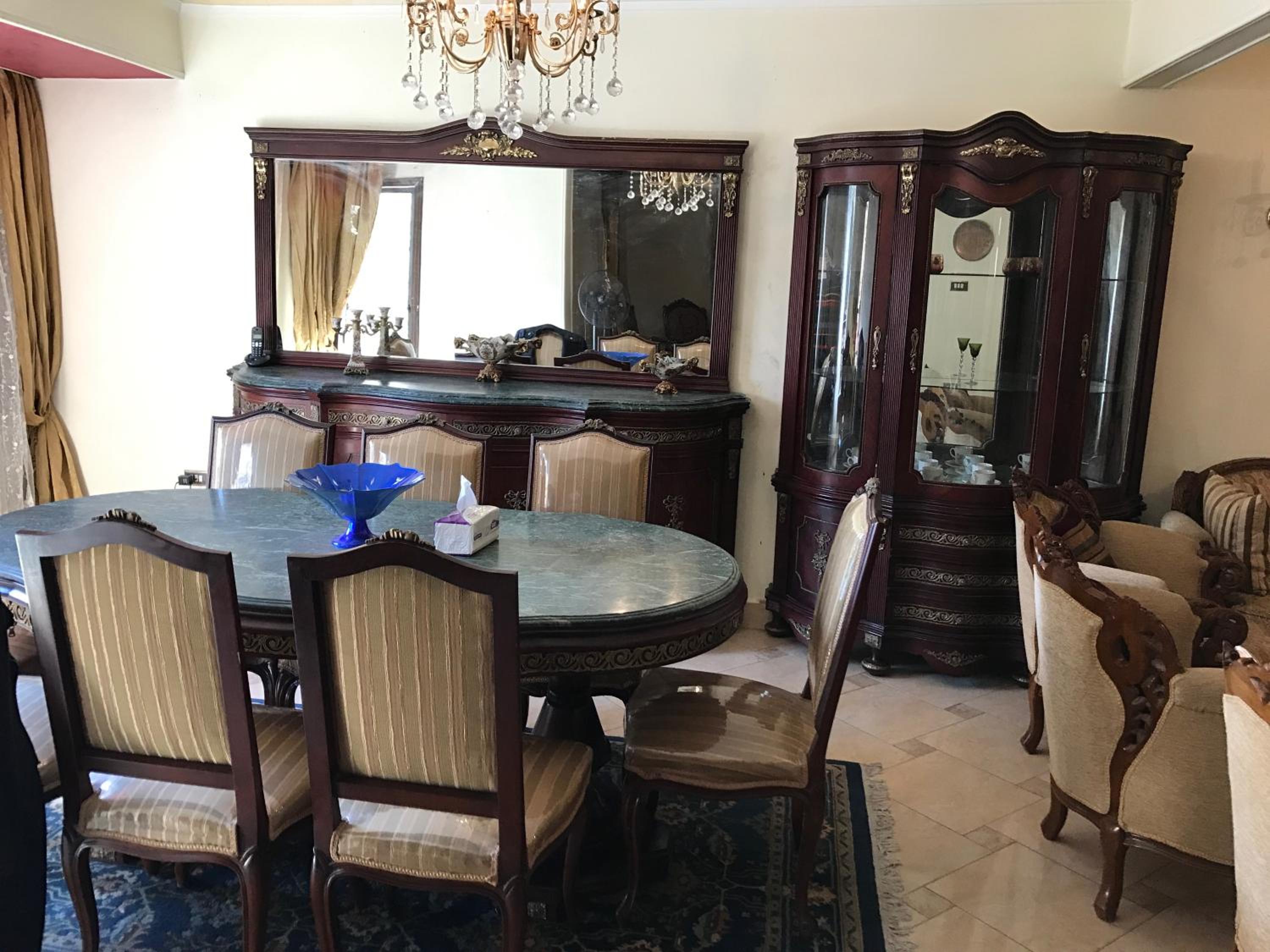 Amazing Maadi Apartment ( Spa & fitness )