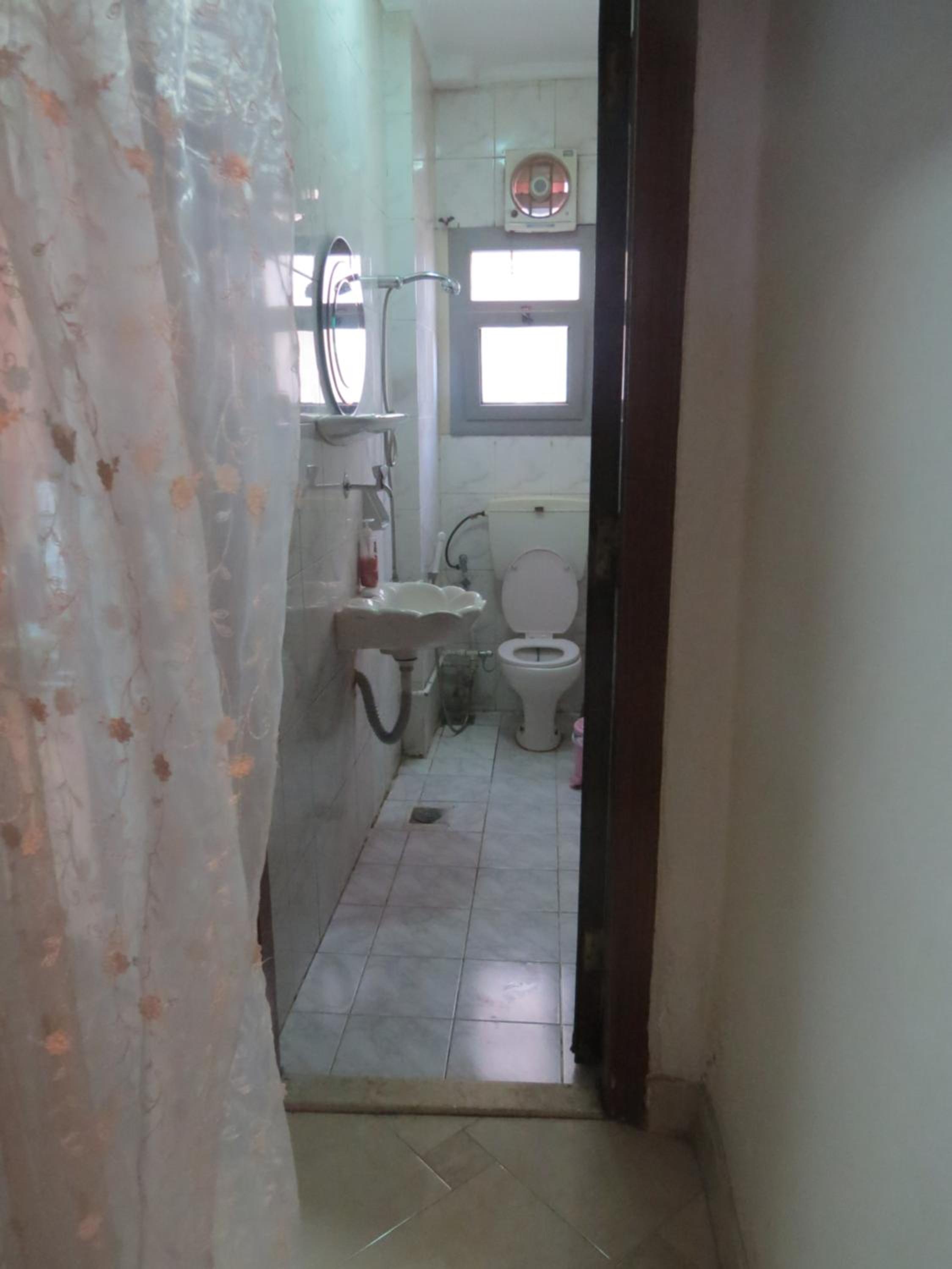 Amazing Maadi Apartment ( Spa & fitness )