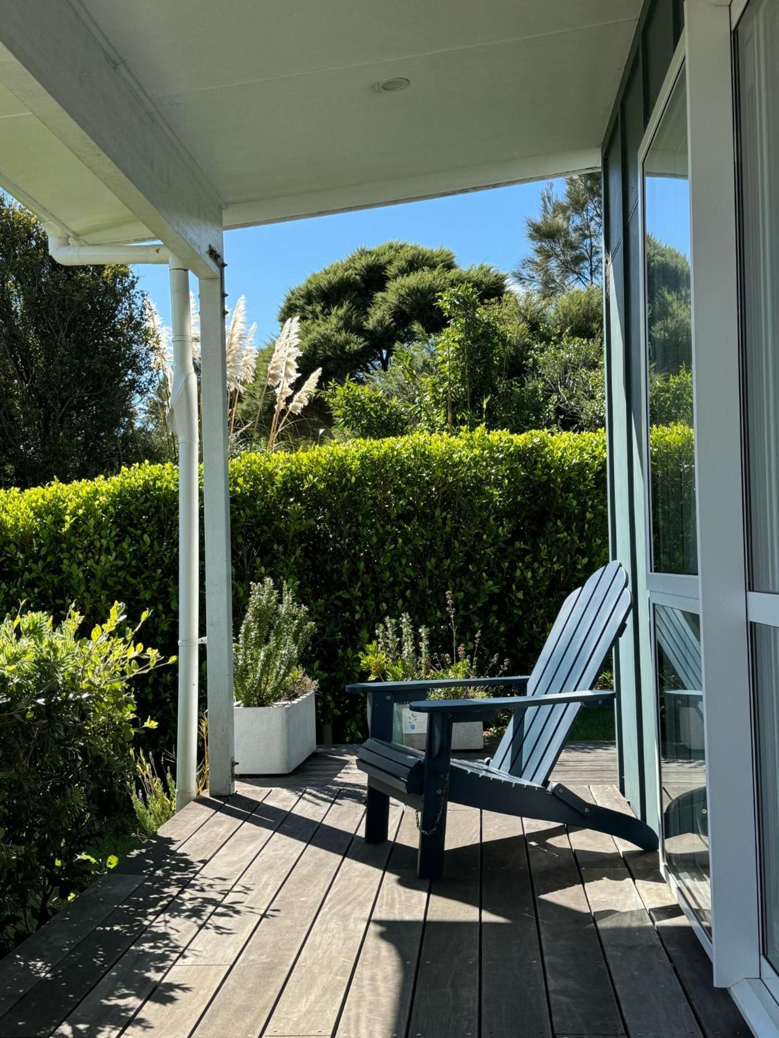 Four Huia view 3