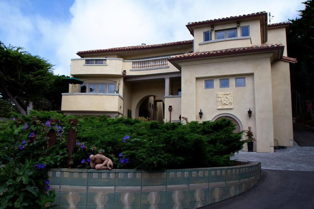 Monterey Vacations - Villa Mare Carmel - Property Image 4