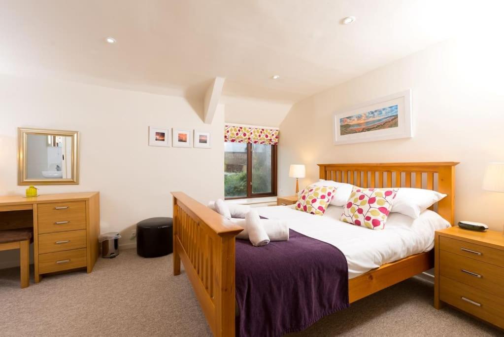 The Farmhouse-TheHomeAwaySouth