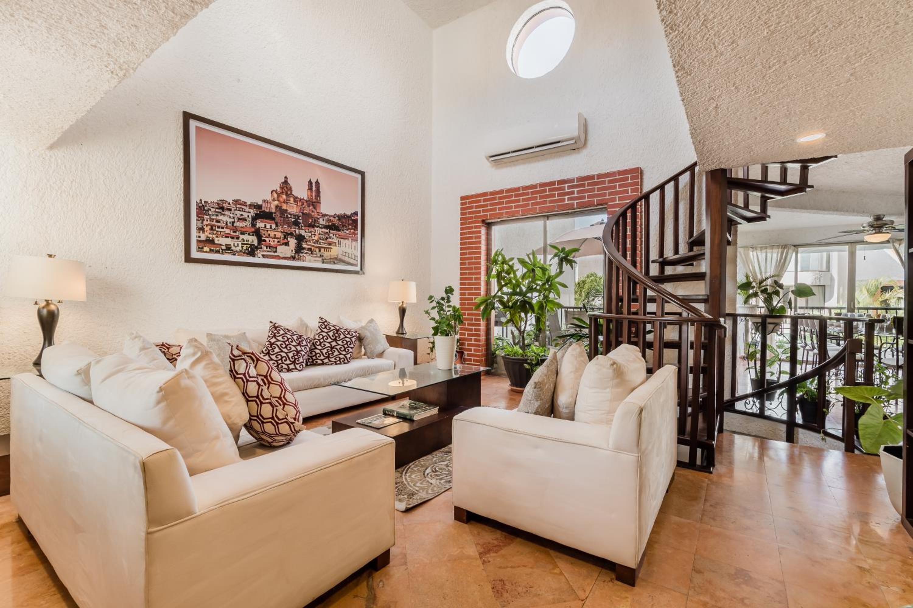 Amazing Villas at Las Cupulas