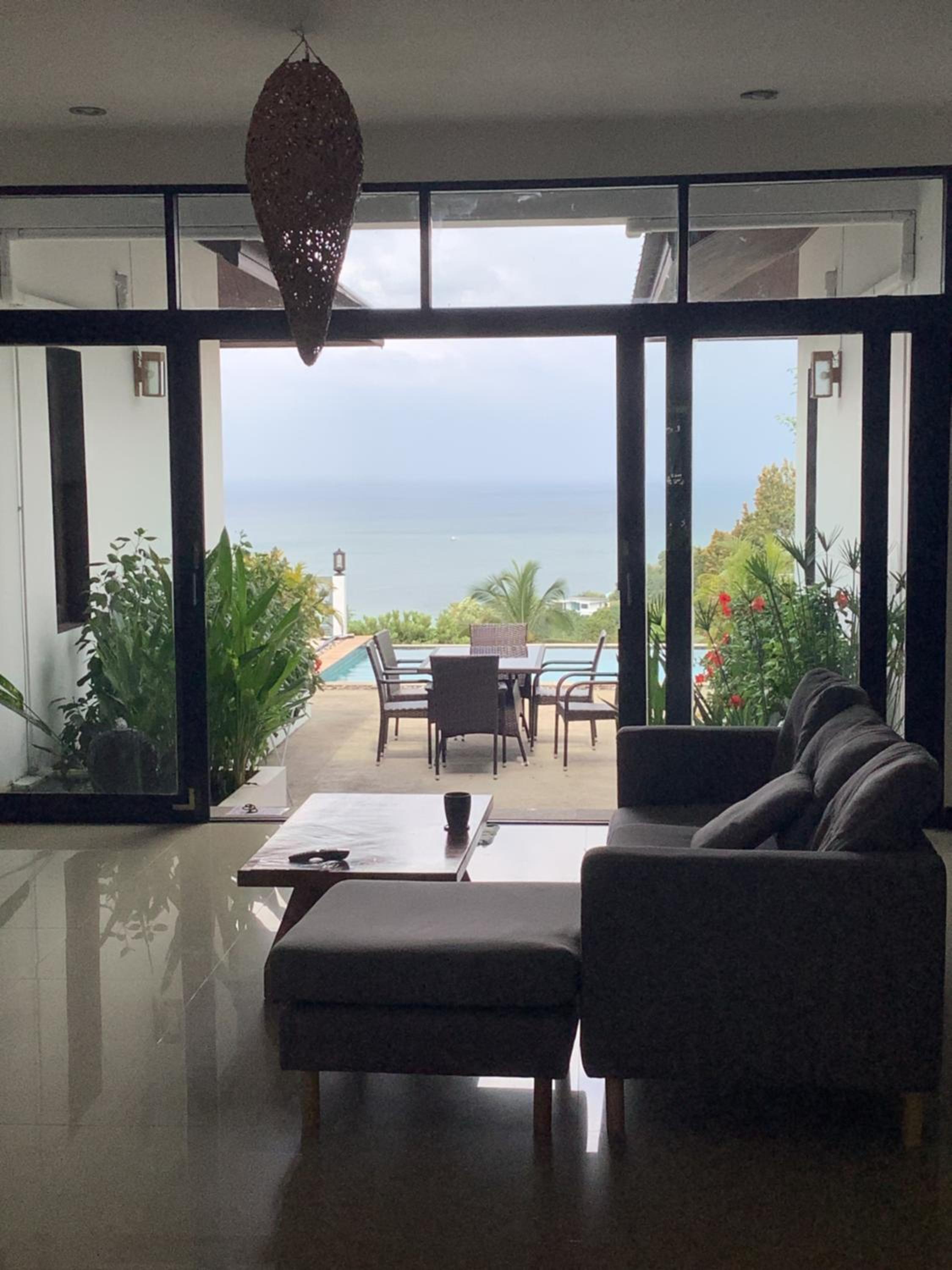 Luxurious Pool villa with great sea view