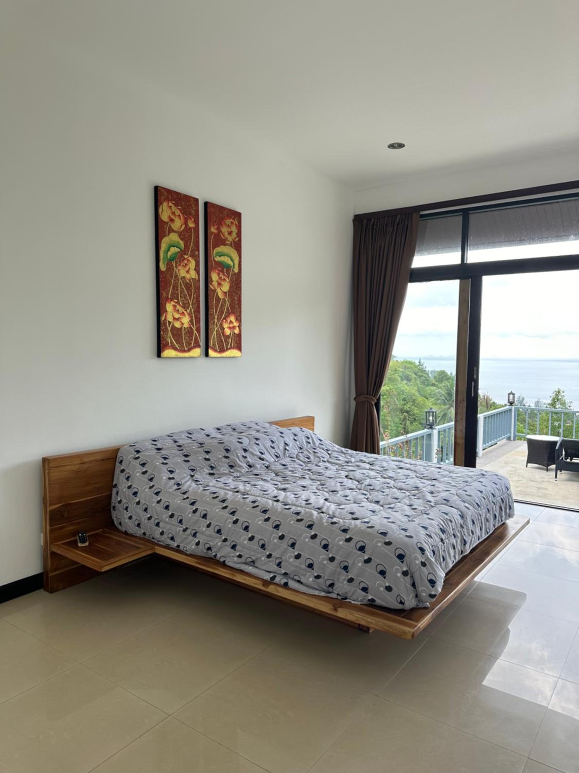 Luxurious Pool villa with great sea view