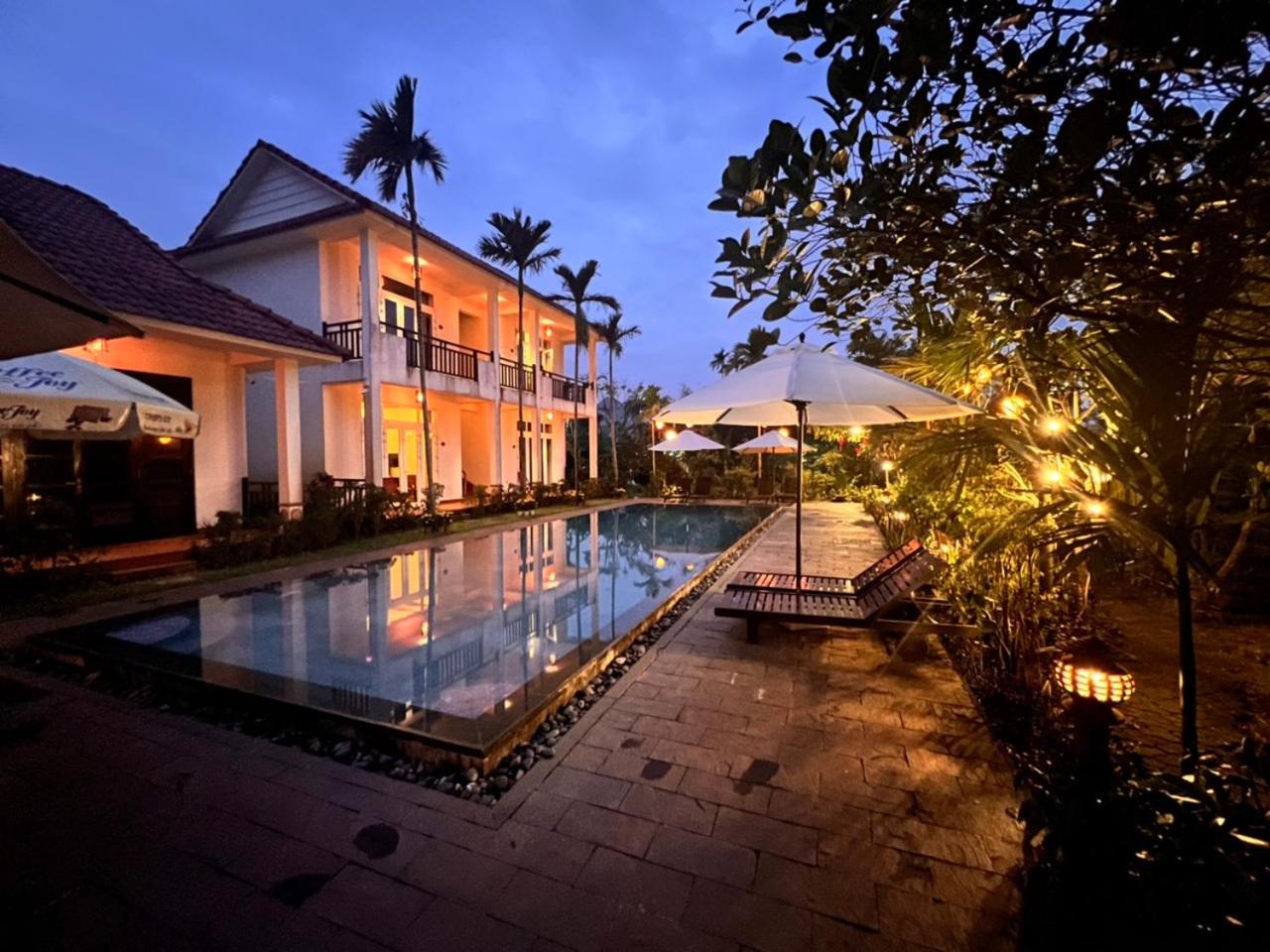 Green Areca villa