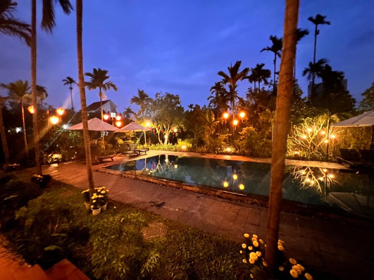 Green Areca villa