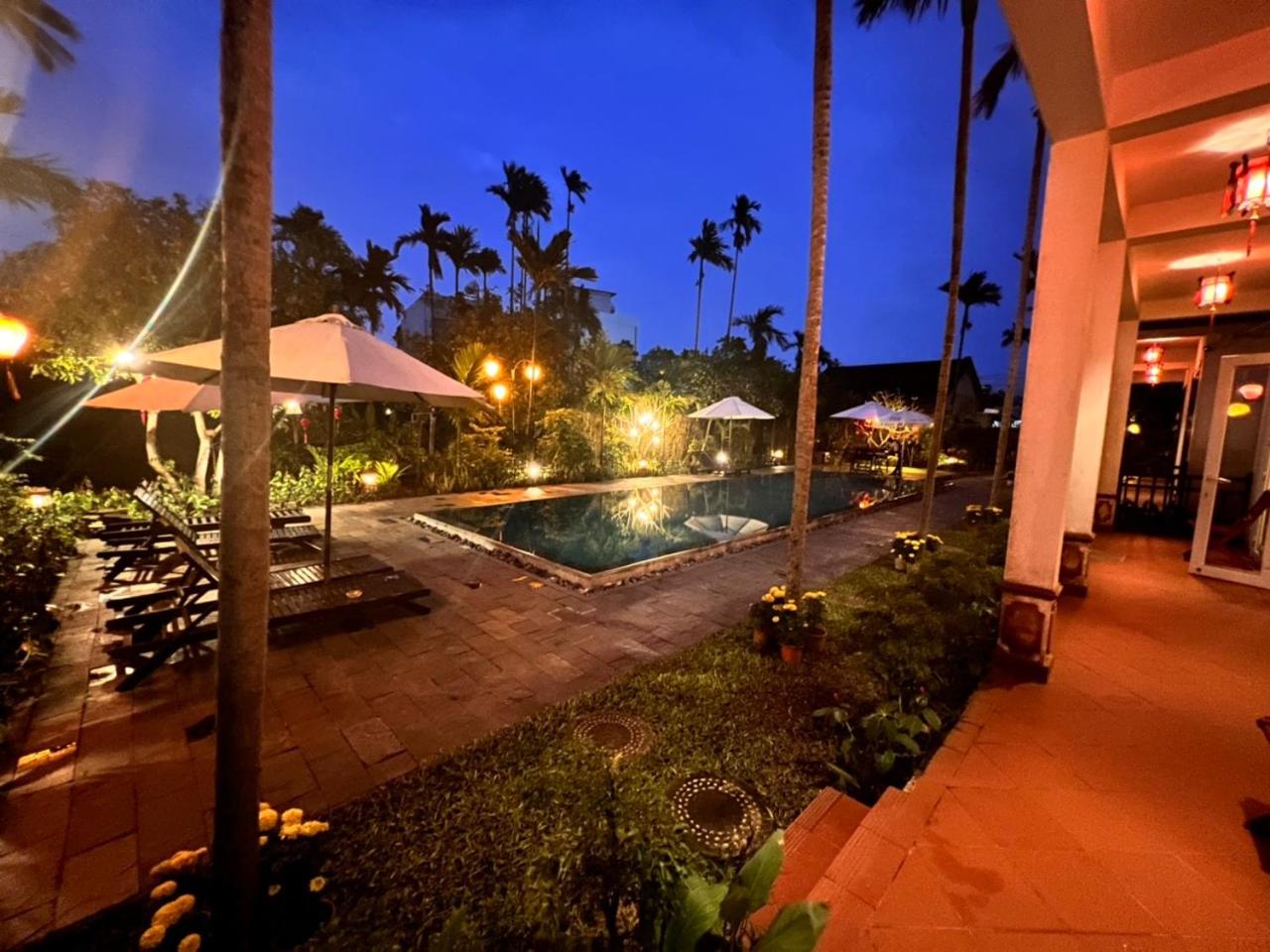Green Areca villa