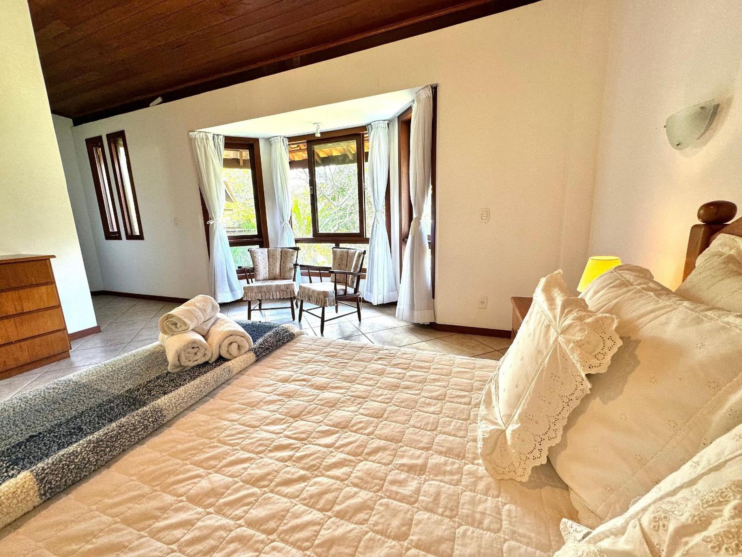 Casa de Campo com piscina, lago e Wi-fi
