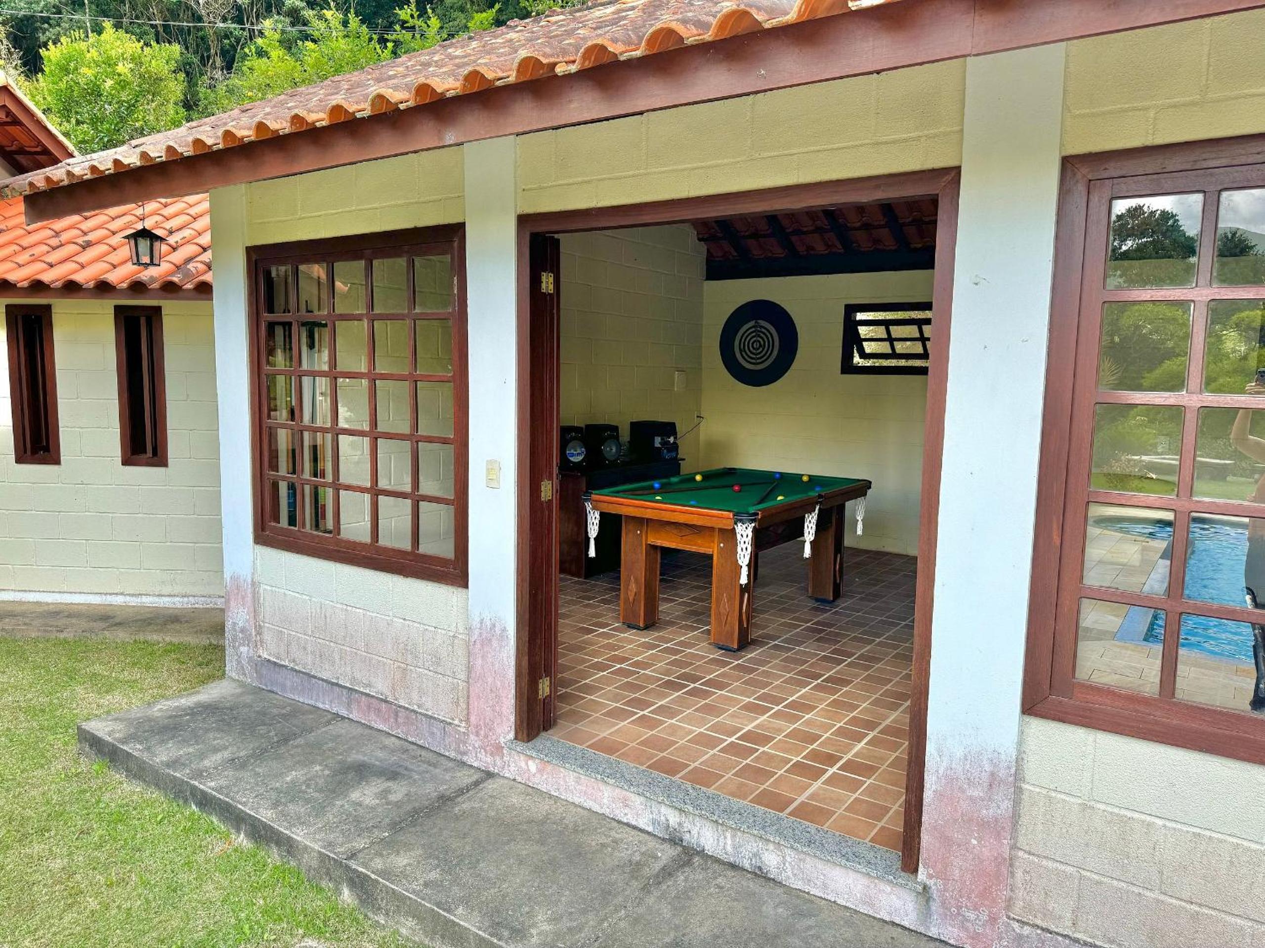 Casa de Campo com piscina, lago e Wi-fi